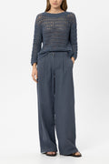 Pullover in Crochet-Optik - tinted blue - Standard | Model Front