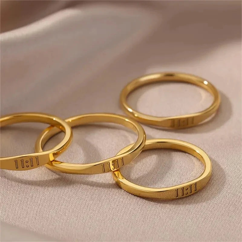 Golden Aura 11:11 gegraveerde minimalistische ring